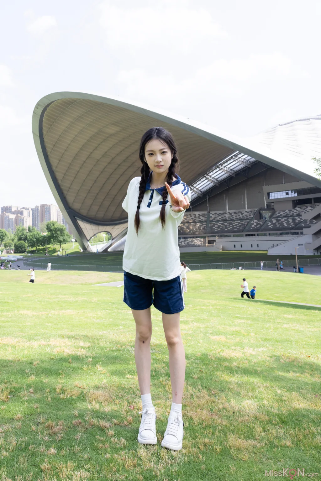 [她们印象] No.017: 小鸣 (163 photos + 1 video)