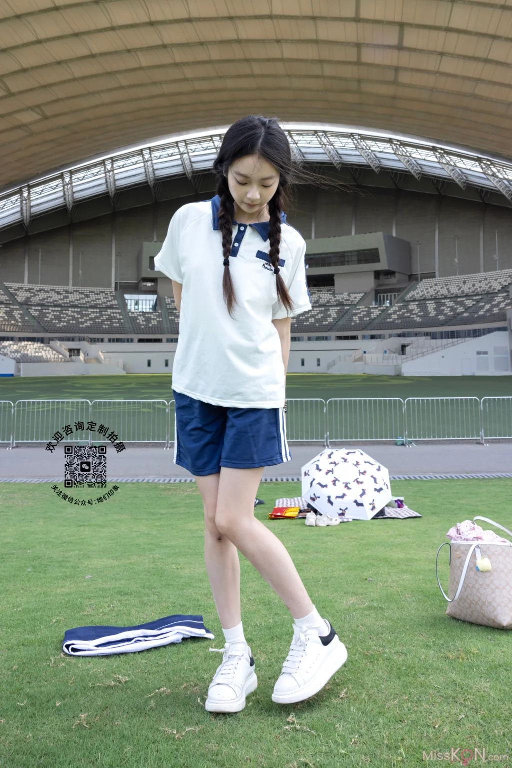 [她们印象] No.017: 小鸣 (163 photos + 1 video)