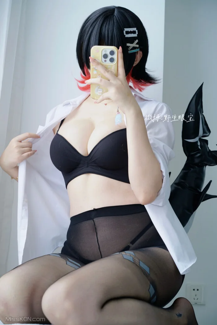 Coser@眼酱大魔王w: 2025年09月订阅 (31 photos)