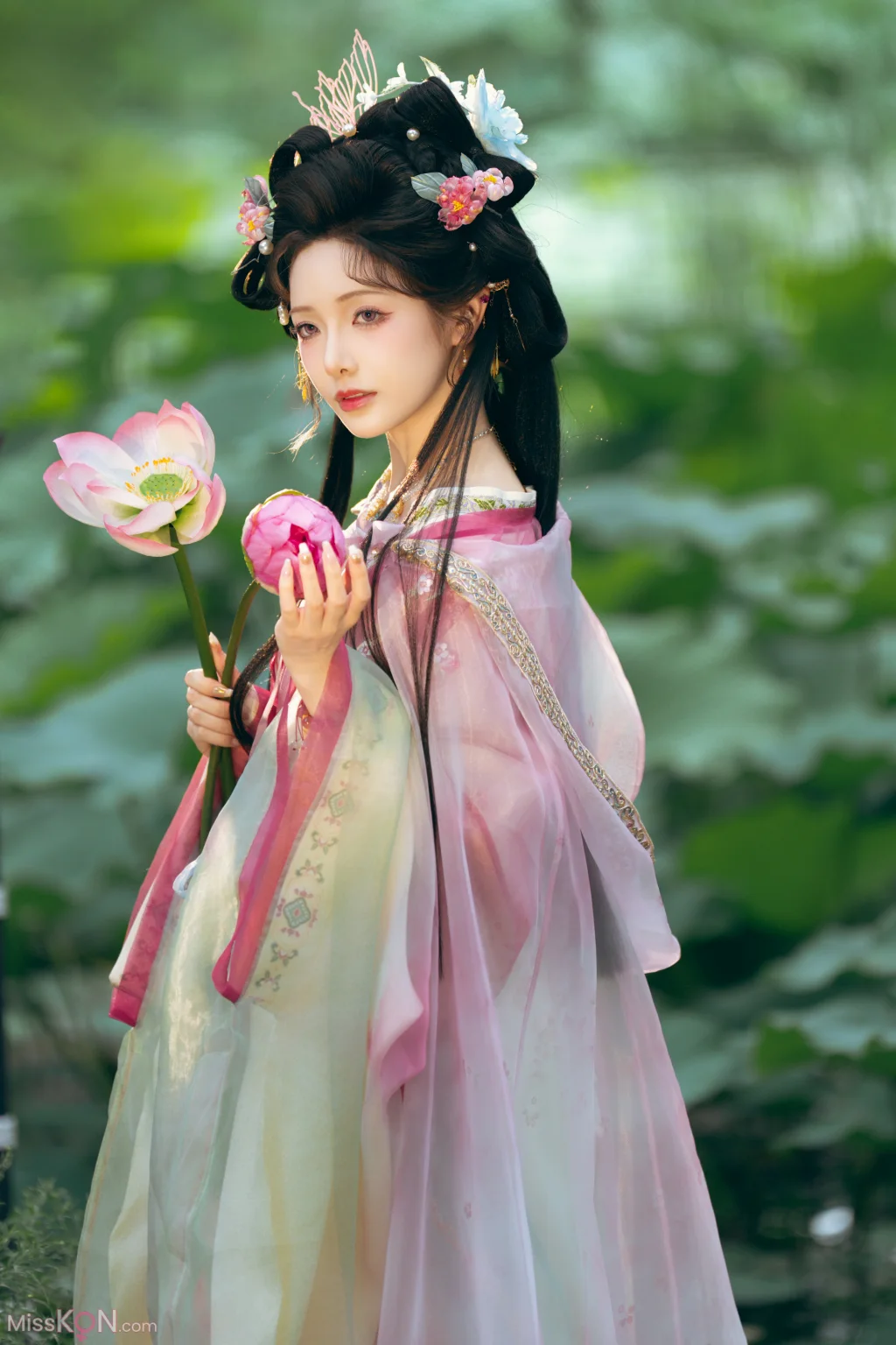 Coser@雯妹不讲道理: 祝您中秋快乐owo (20 photos)