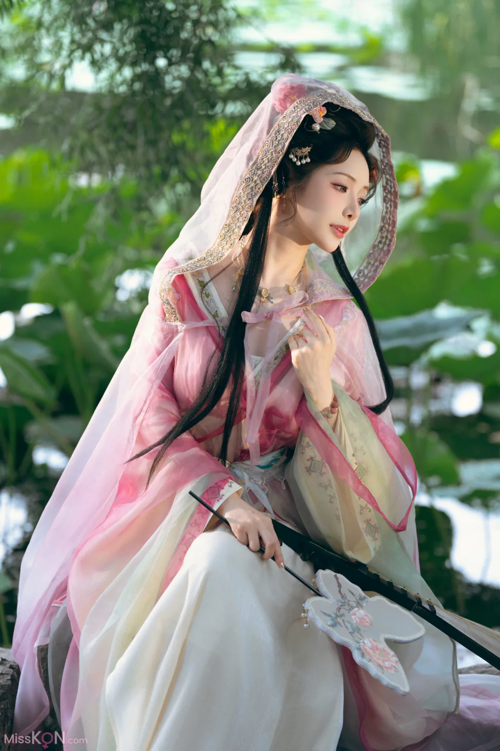 Coser@雯妹不讲道理: 祝您中秋快乐owo (20 photos)