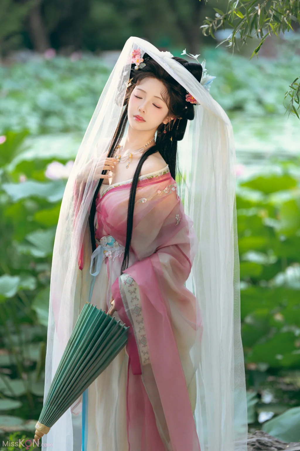 Coser@雯妹不讲道理: 祝您中秋快乐owo (20 photos) – Page 2