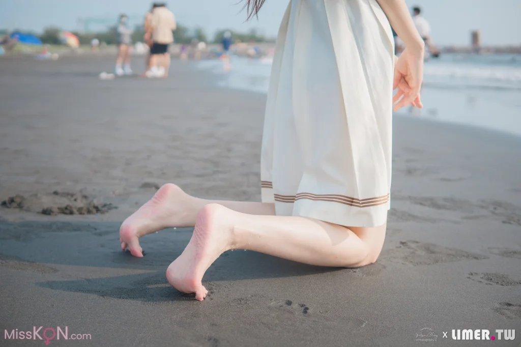 [Limerence原创] No.044: 海蓝 JK盛夏服海边戏水 (300 photos + 1 video)