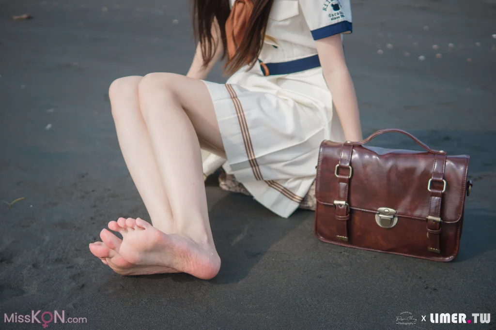 [Limerence原创] No.044: 海蓝 JK盛夏服海边戏水 (300 photos + 1 video) – Page 3