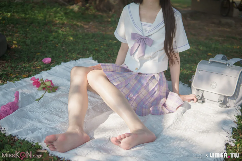 [Limerence原创] No.047: 海蓝 白皙希腊脚 JK户外野餐 (199 photos + 1 video) – Page 2