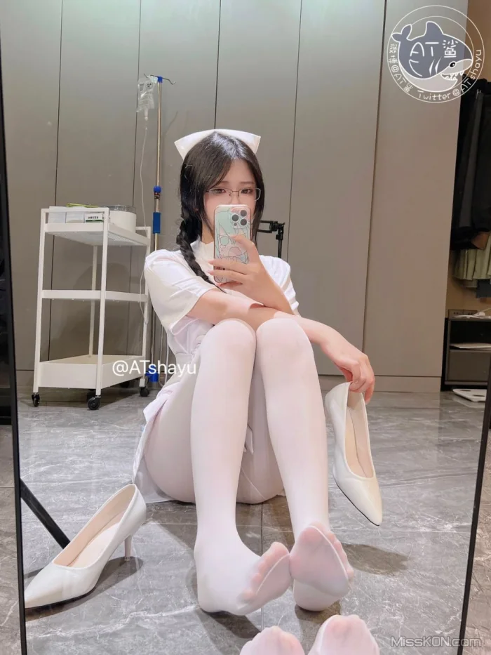 Coser@AT鲨: 白丝护士 (141 photos + 2 videos) – Page 3