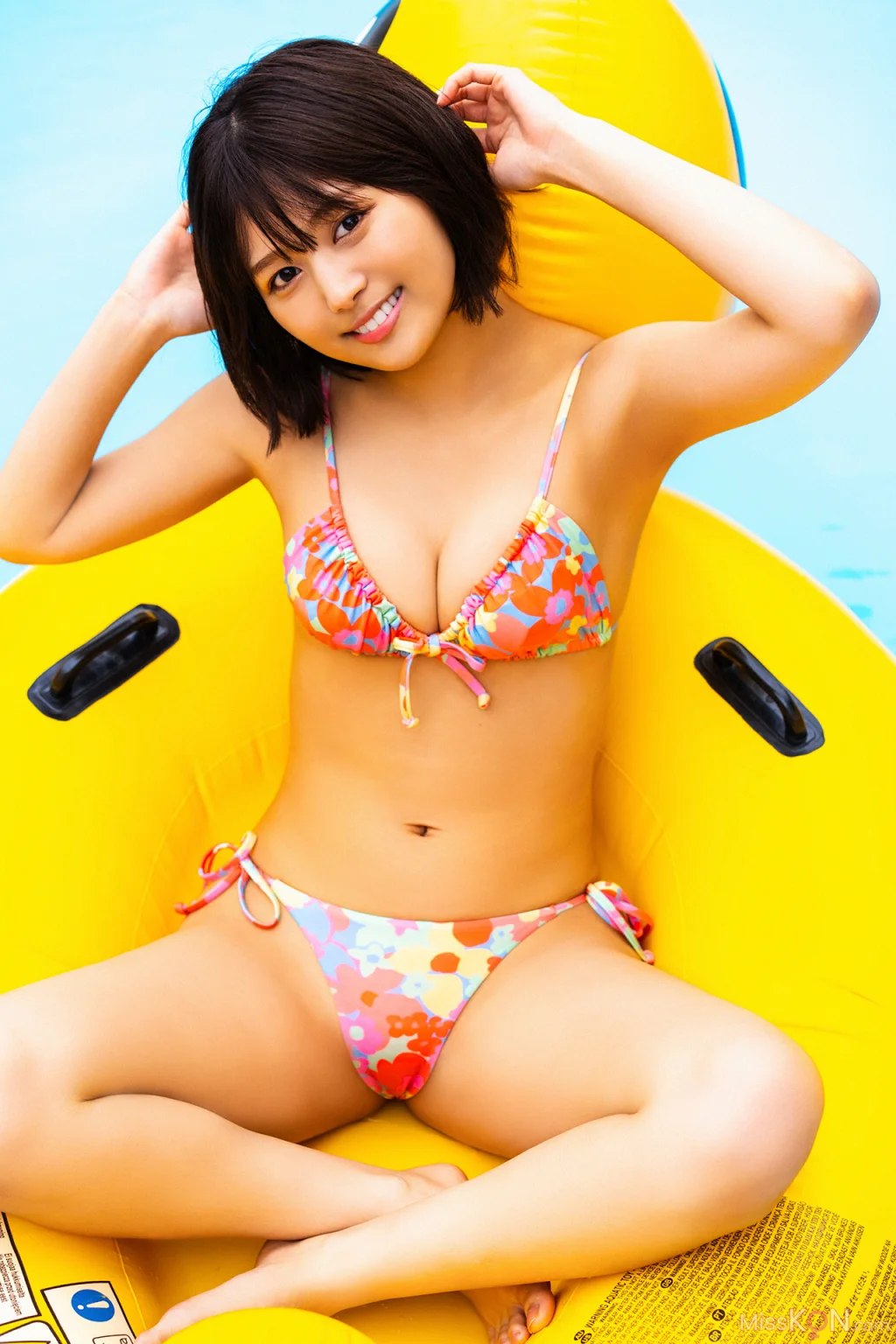 [JP] Ruka Kitano (北野瑠華): FLASHデジタル写真集 波間に誘われて (84 photos) – Page 4