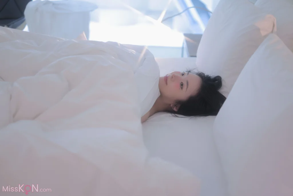 Yeon Woo (연우): AQUA (226 photos) – Page 5