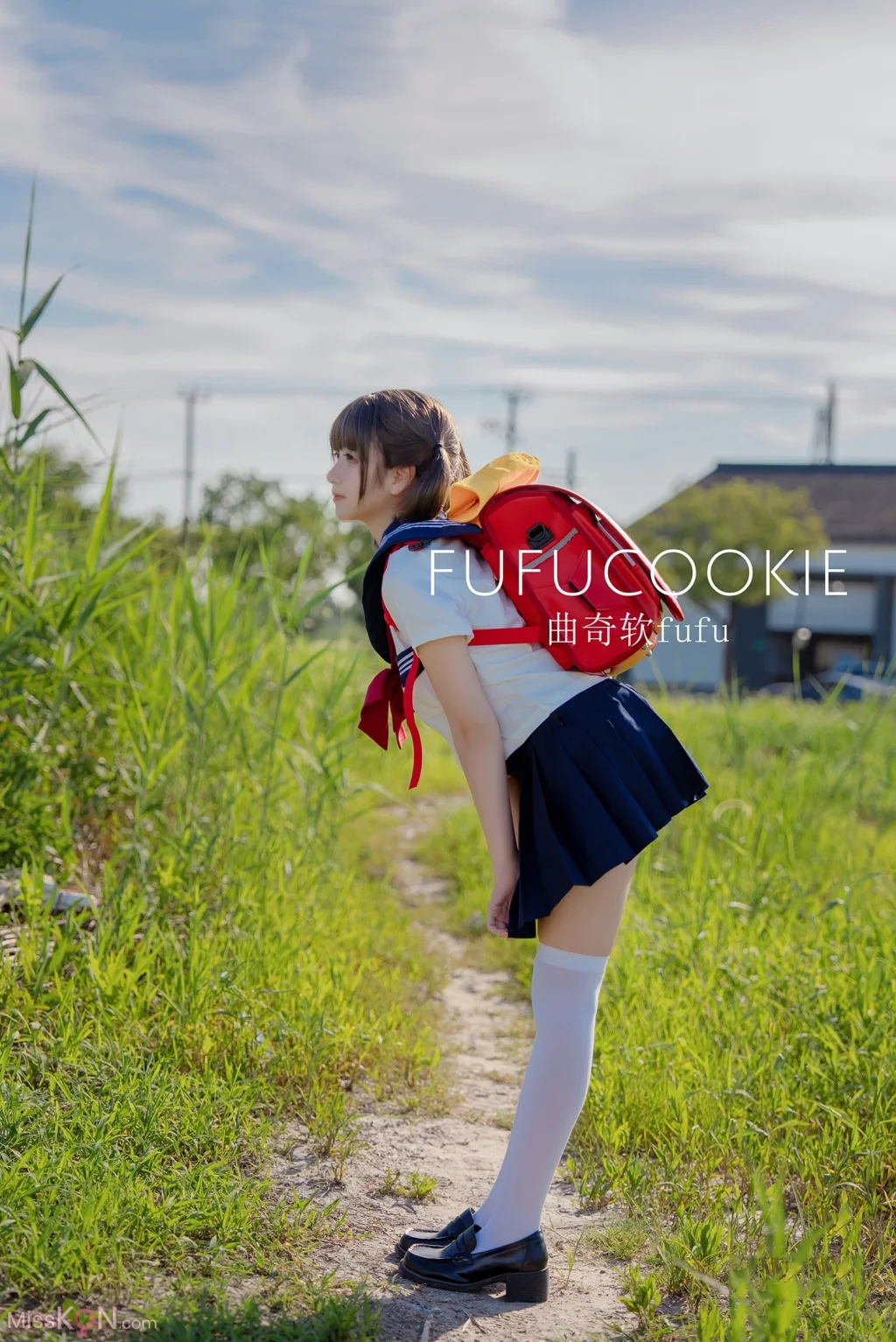 曲奇软fufu: 放课后 (50 photos)