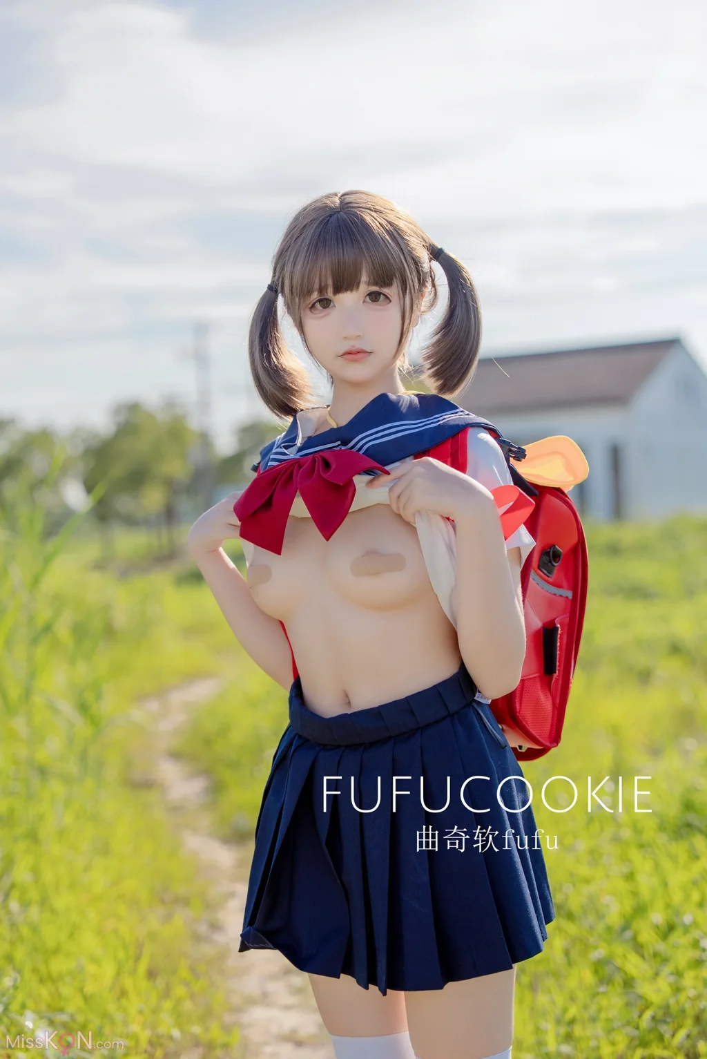 曲奇软fufu: 放课后 (50 photos)