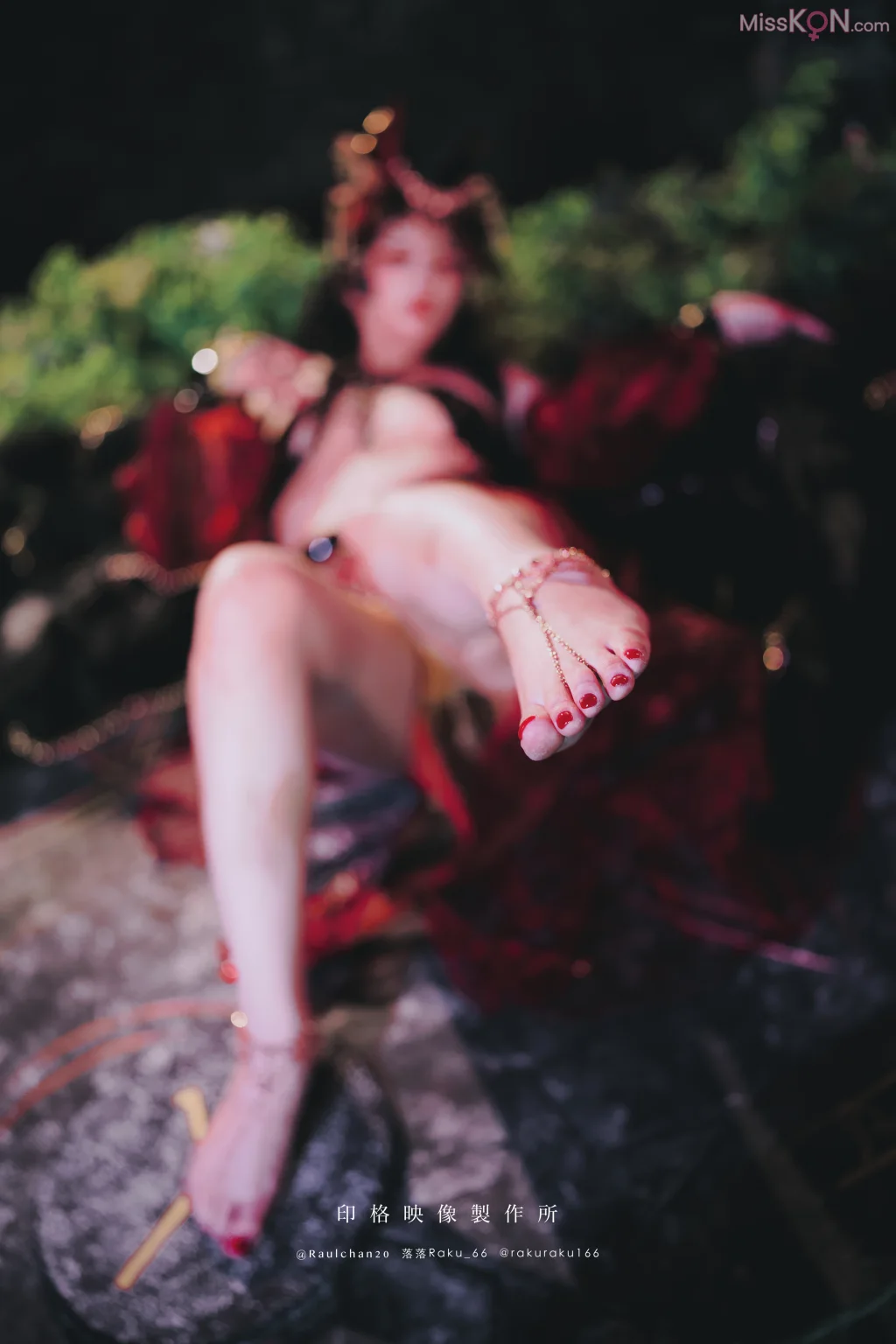 Coser@落落Raku: 宵闇神樂 (32 photos)