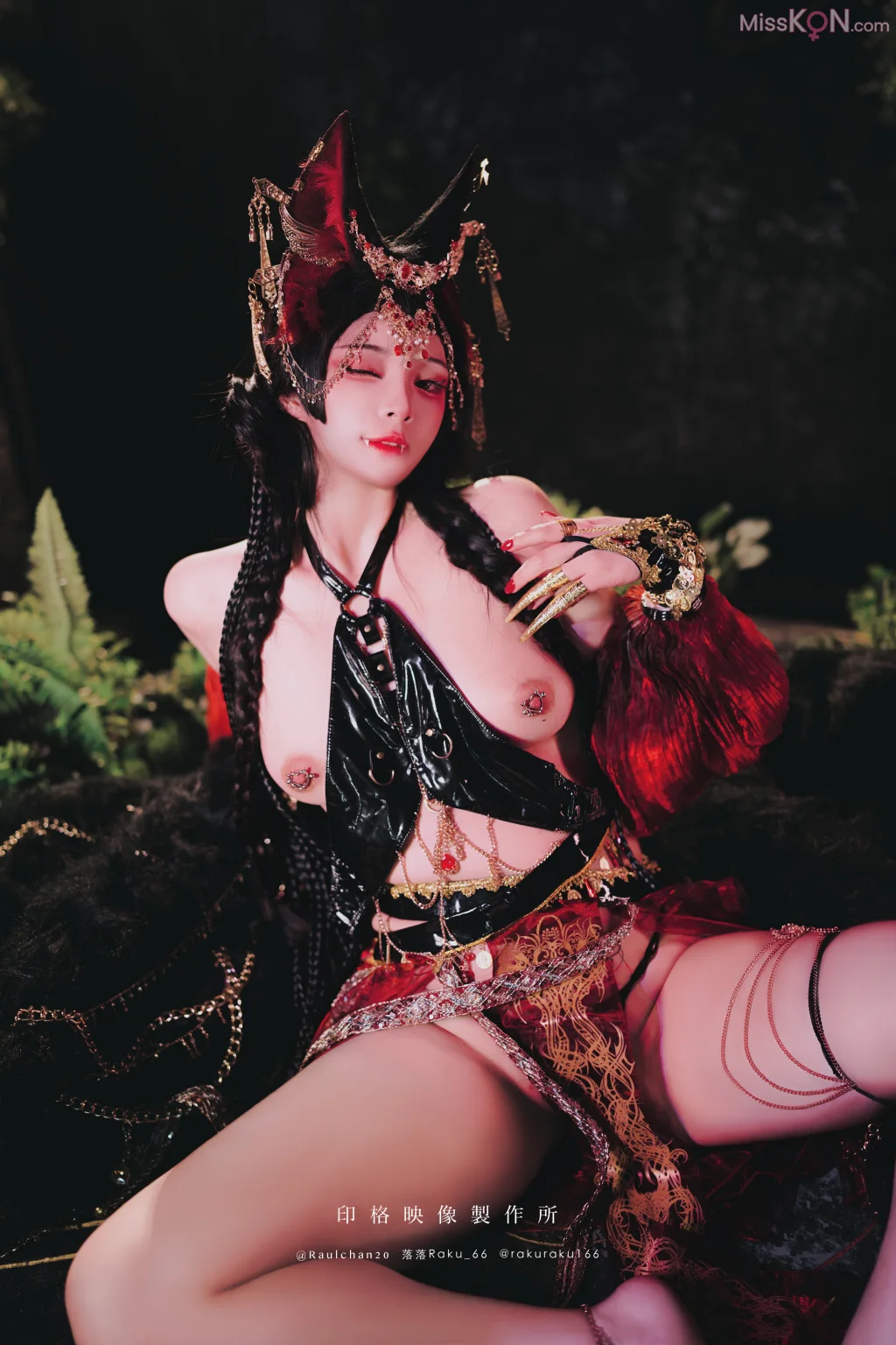 Coser@落落Raku: 宵闇神樂 (32 photos) – Page 2