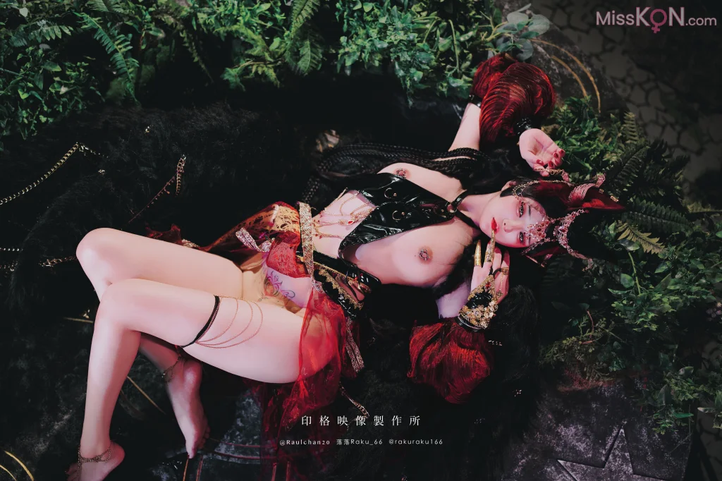 Coser@落落Raku: 宵闇神樂 (32 photos) – Page 2