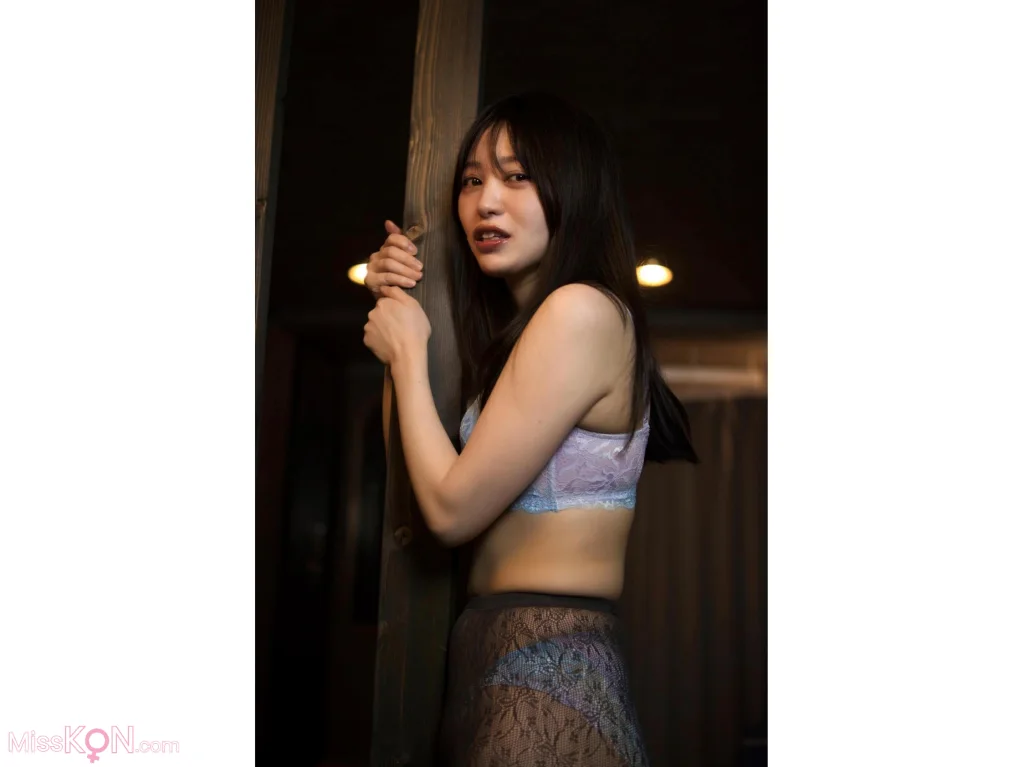 [JP] Shizuka Saito (斉藤静): Secret Room 密室 (95 photos)