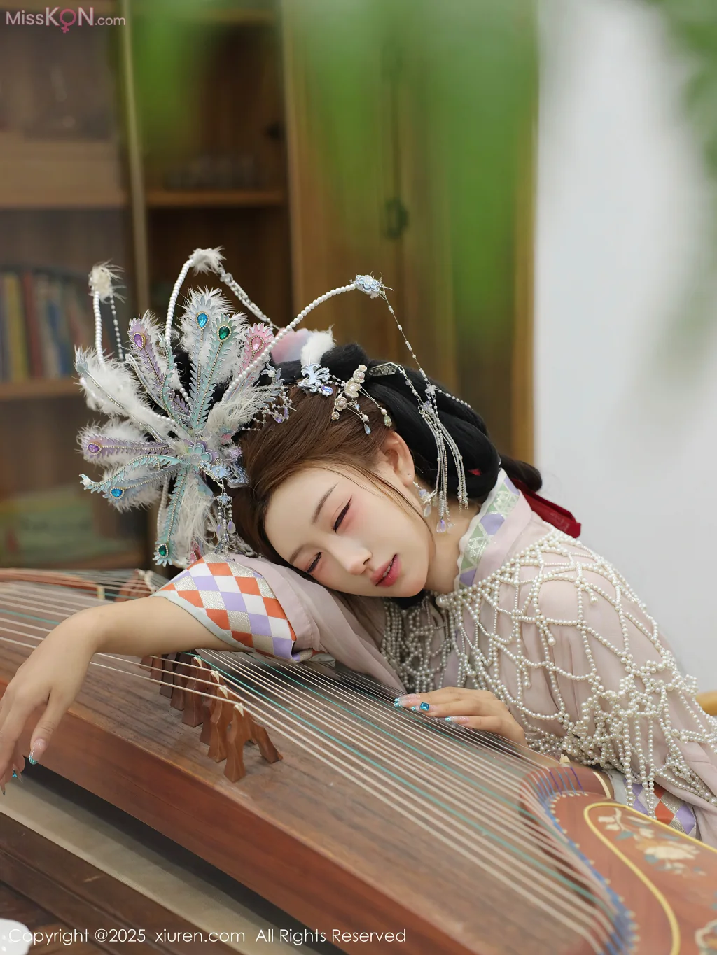 XIUREN No.10736 – 10740 (388 photos)