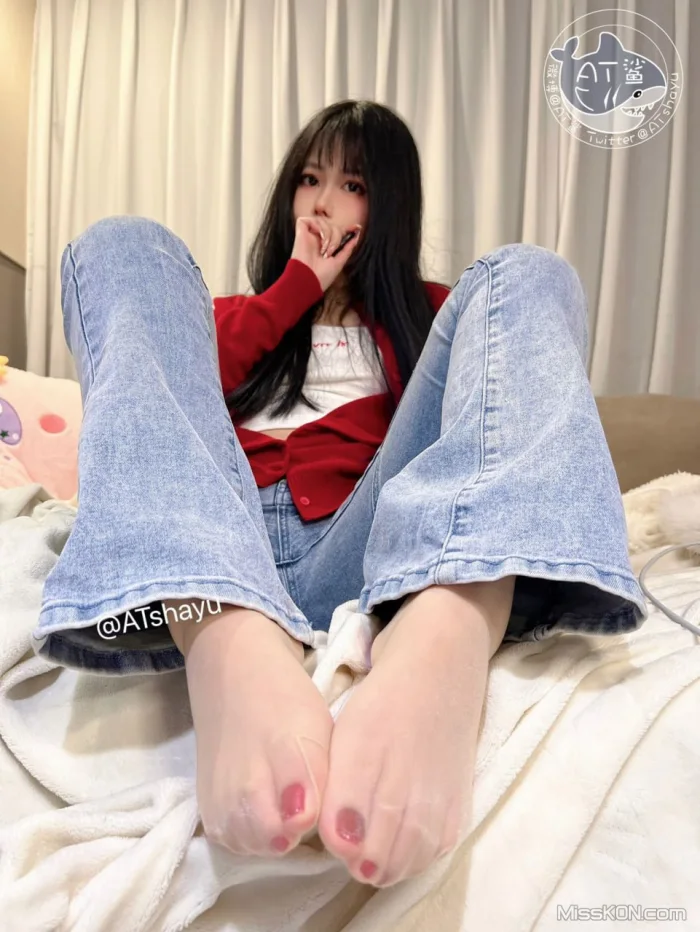 Coser@AT鲨: 圣诞女友 (98 photos + 2 videos)