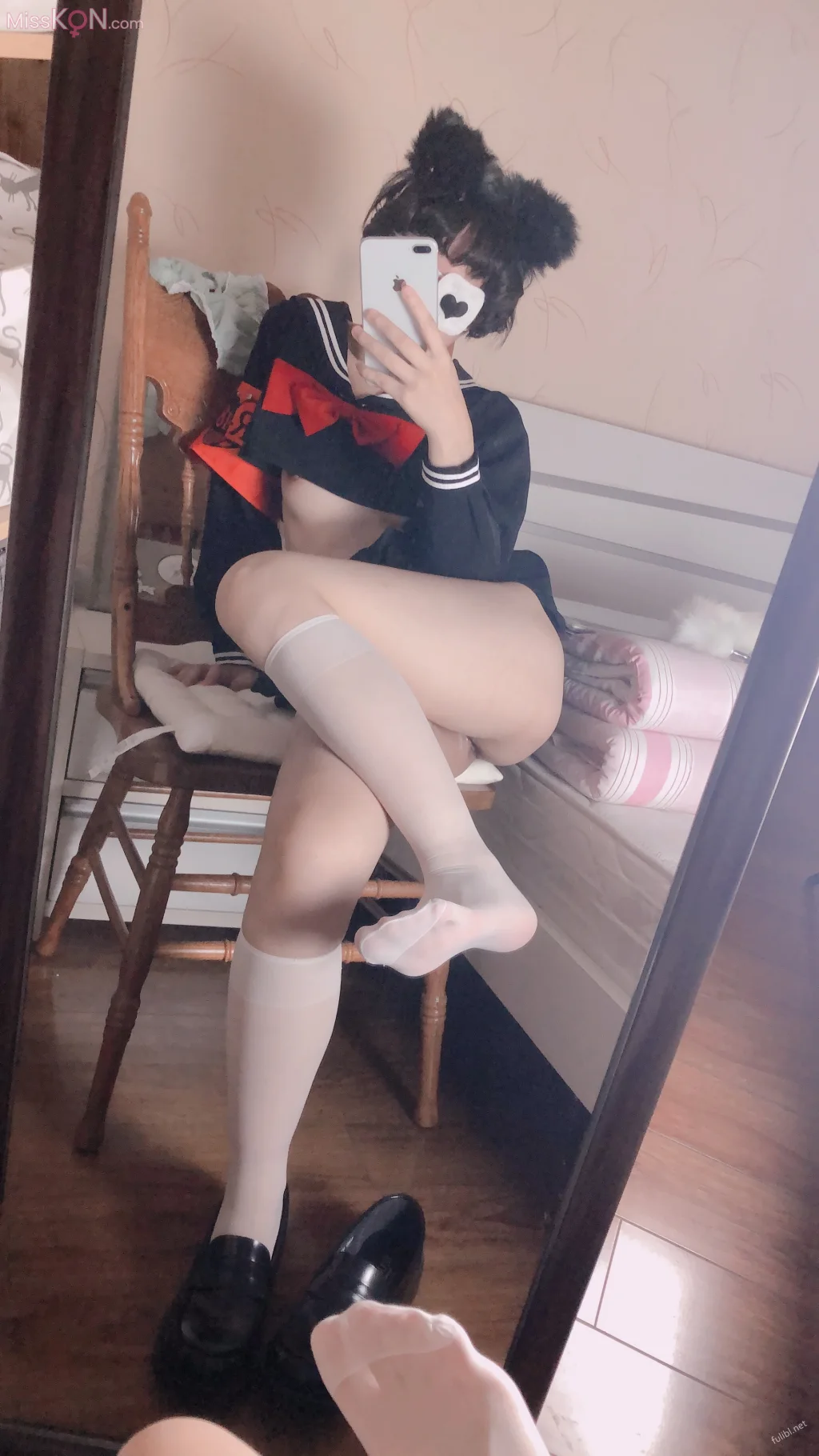 小结巴: 娇嫩萝莉近景合集 (763 photos + 26 videos)