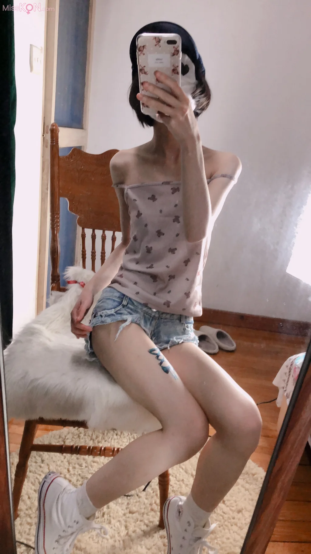 小结巴: 娇嫩萝莉近景合集 (763 photos + 26 videos) – Page 3