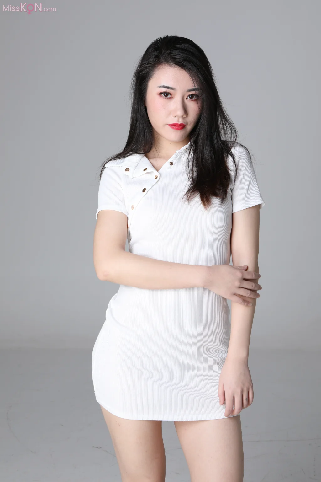 [Private Photoshoot] 美娜: 极品御姐全度私拍 (492 photos)