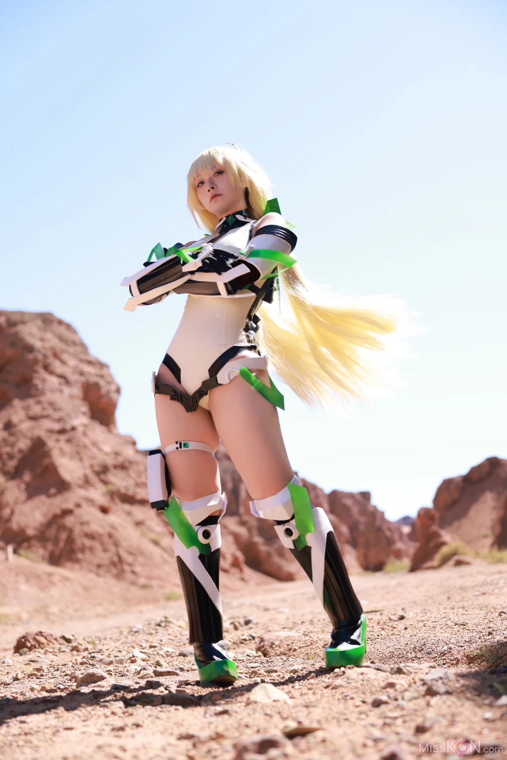 Coser@G44不会受伤: 乐园追放 安吉拉 (40 photos)