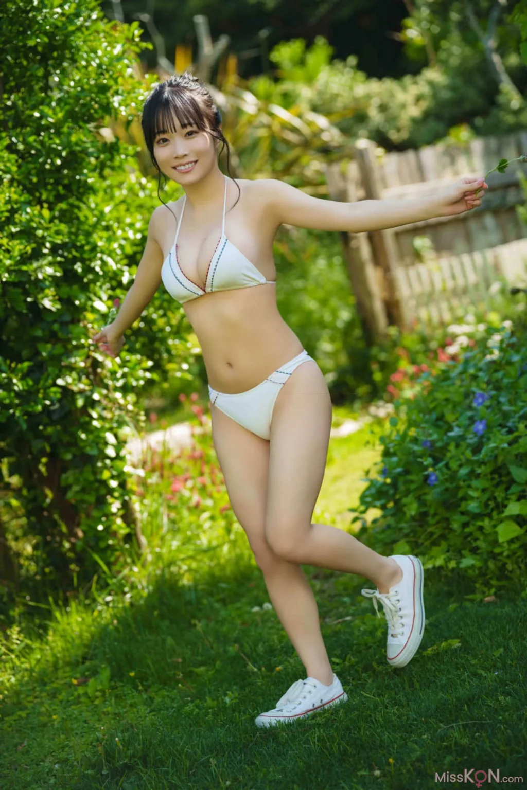 [JP] Miyu Kishi (岸みゆ):「超小型女子の破壊力抜群ボディ」SPA！デジタル写真集 (ＳＰＡ！ＢＯＯＫＳ) (53 photos) – Page 3