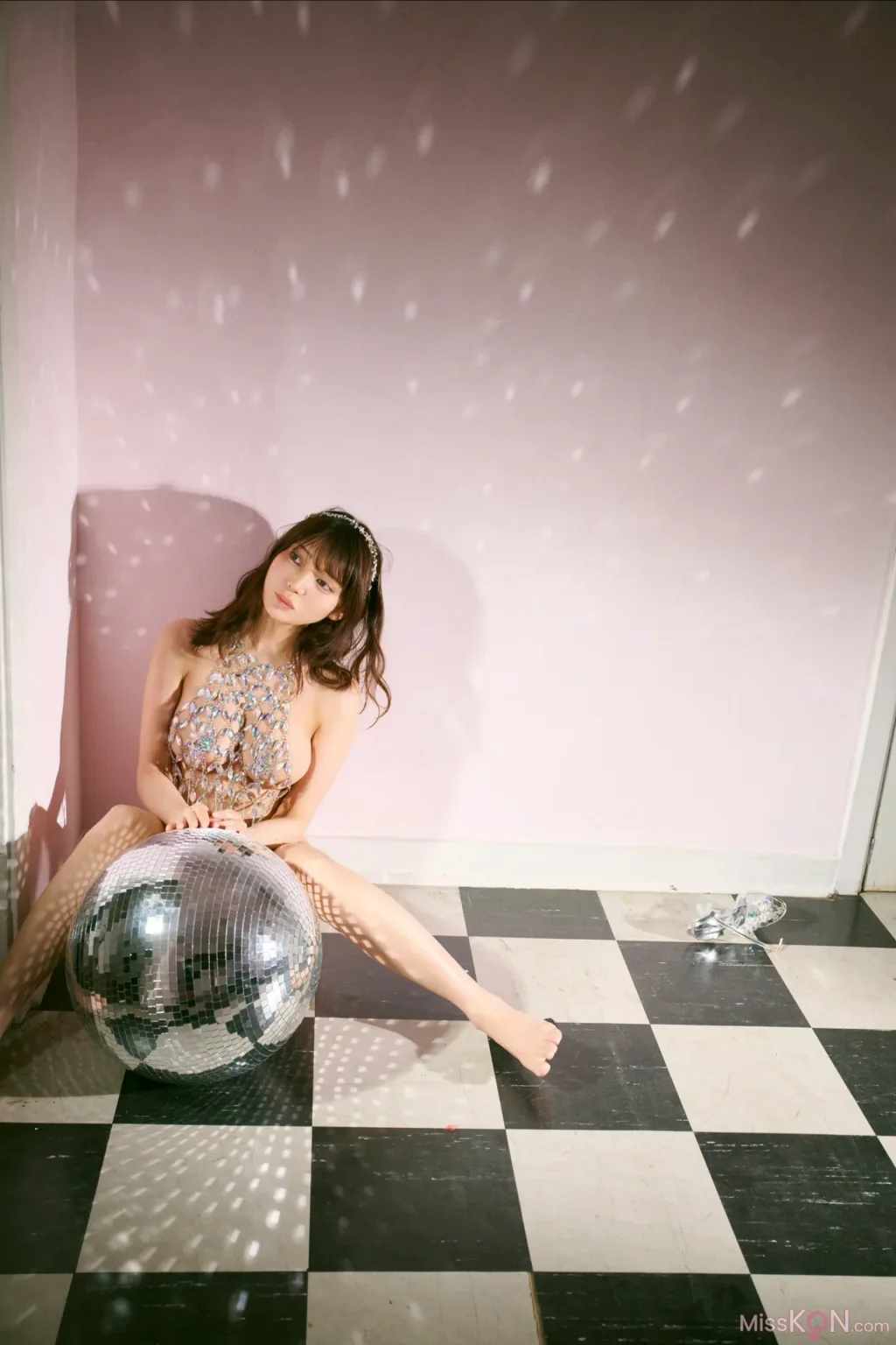 [JP] Nitori Sayaka (似鳥沙也加): FRIDAY GOLD A to Z 最終回 (15 photos)
