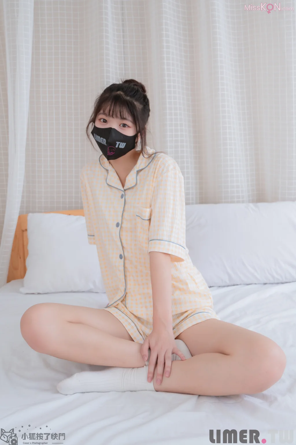 [Limerence原创] No.065: 素人梦梦 妹妹在休假日的裸足居家服 (153 photos + 1 video)