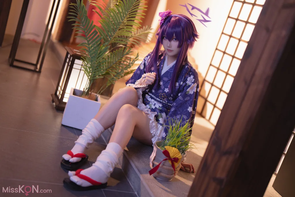 Coser@lunananya: Blue Archive Igusa Haruka (New Year) (34 photos)