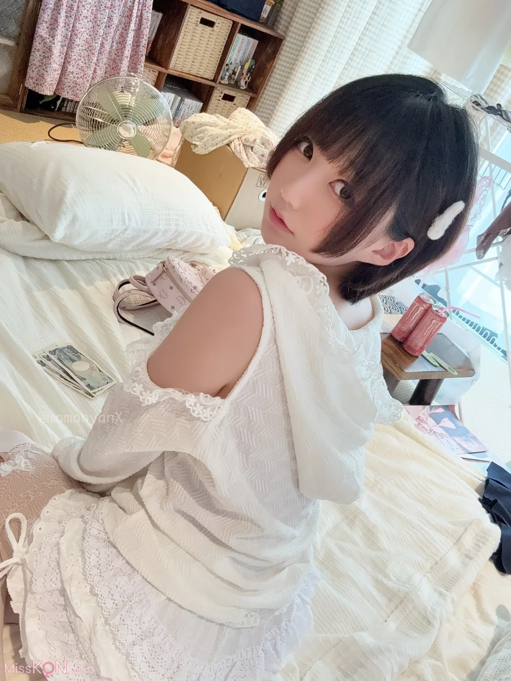 Coser@NAGISA魔物喵: [Fantia] 秘密の時間 (61 photos)