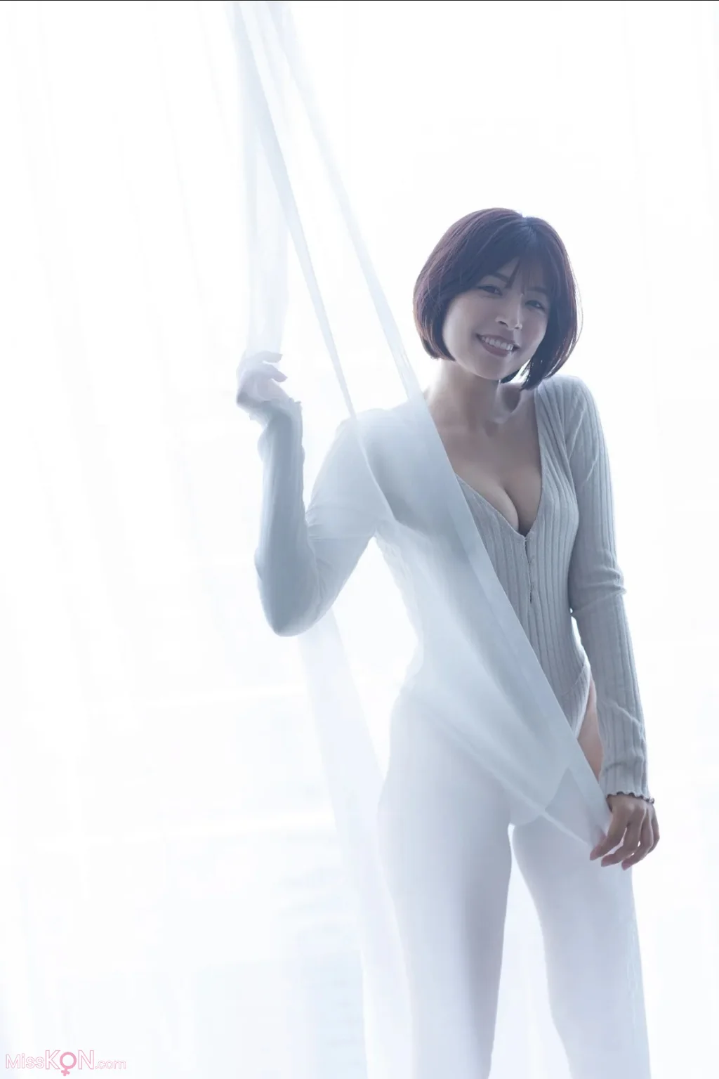 [JP] Mary Fujii (藤井マリー): FRIDAYデジタル写真集 『砂時計 Vol.1』全カット (62 photos) – Page 2