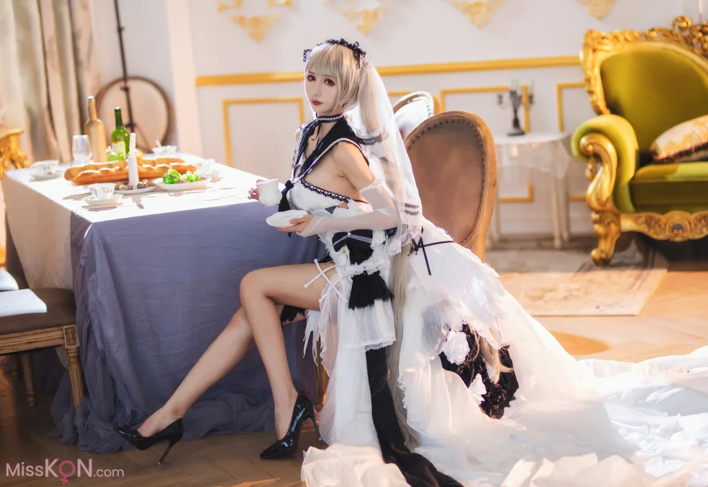 Coser@masaki雅祈: 碧蓝航线 可畏礼服 (27 photos)