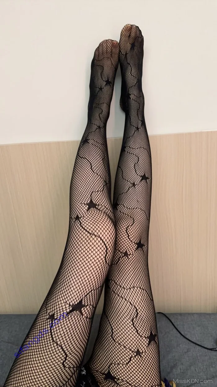 暗宝AB: B站35万粉 顶级女主播 福利合集 (96 photos + 20 videos) – Page 3