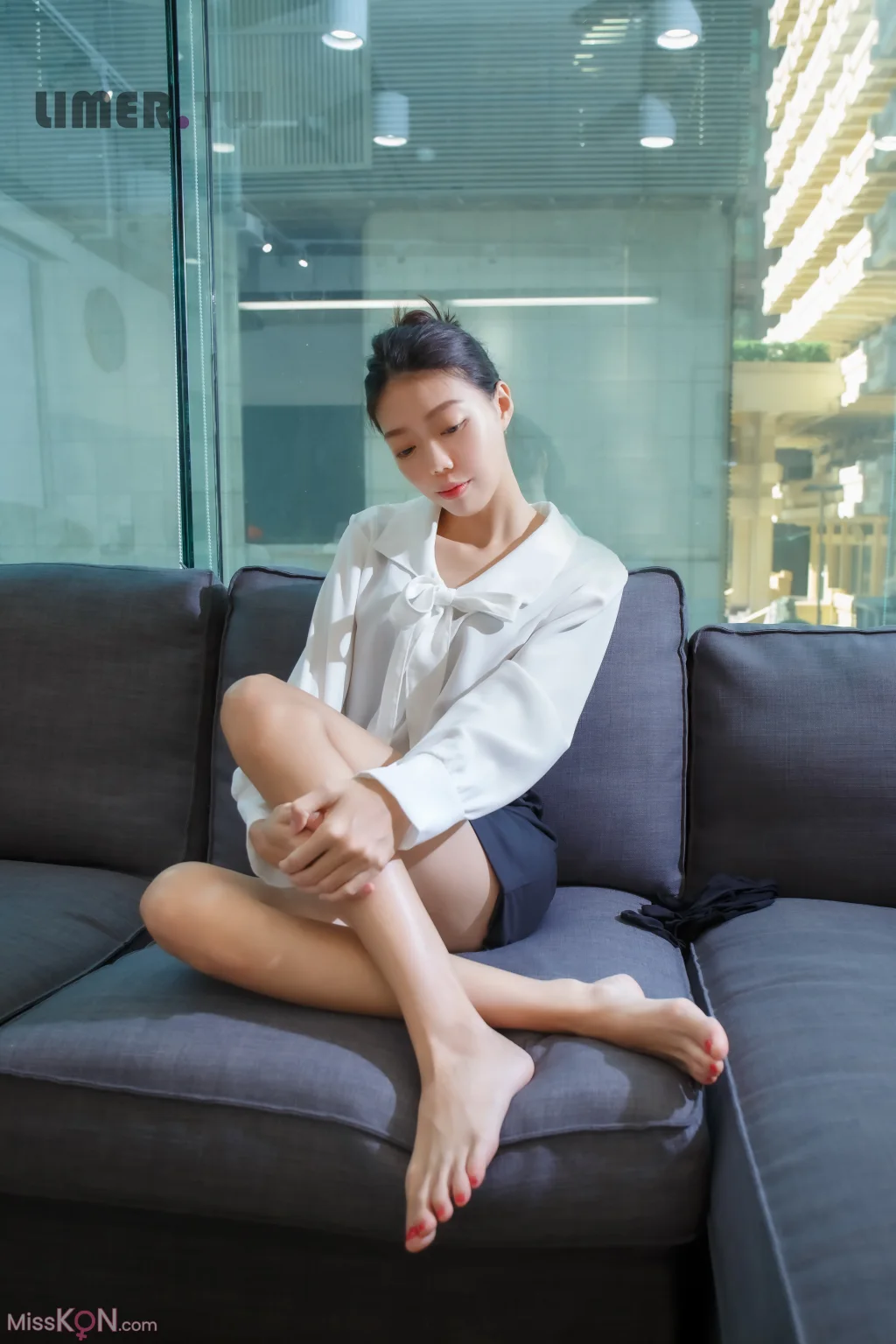 [Limerence原创] No.077: Joy 美腿秘书的居家生活 (180 photos + 1 video) – Page 3
