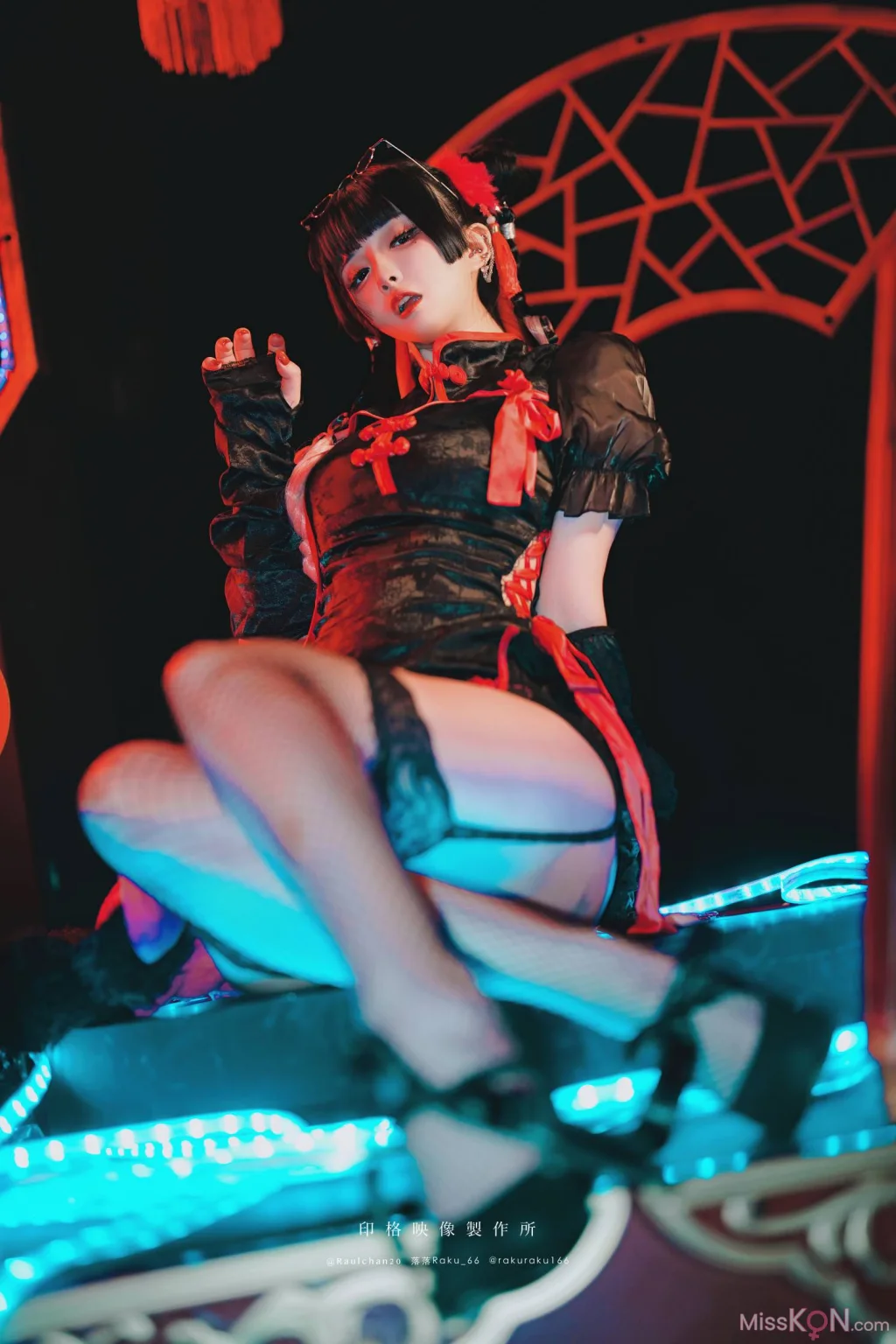 Coser@落落Raku: 長夜未央 (61 photos)