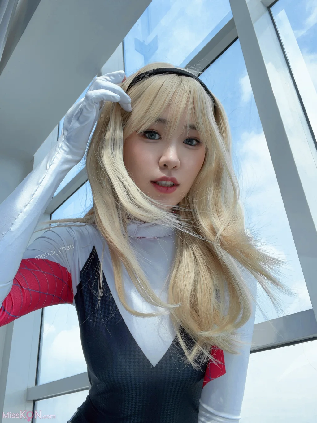 Coser@Meriol Chan: Gwen (75 photos + 1 video)