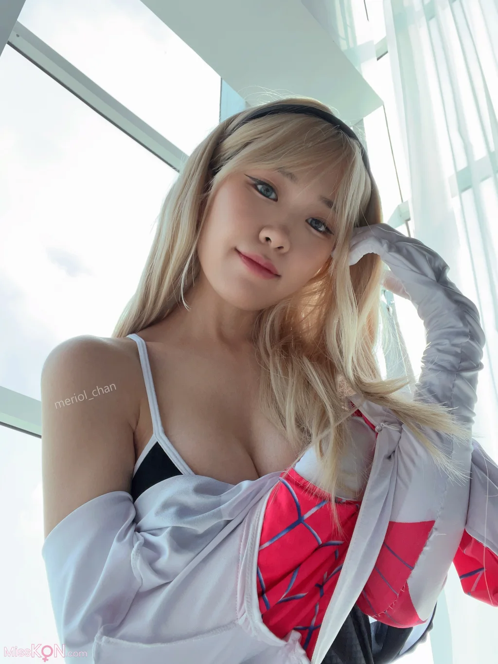 Coser@Meriol Chan: Gwen (75 photos + 1 video)