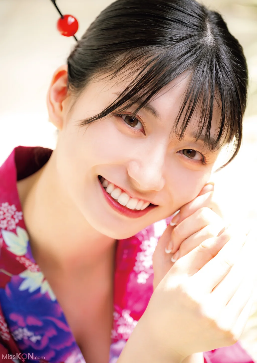 [JP] Kanna Seto (瀬戸環奈): 写真集 好きになっちゃう (121 photos) – Page 3