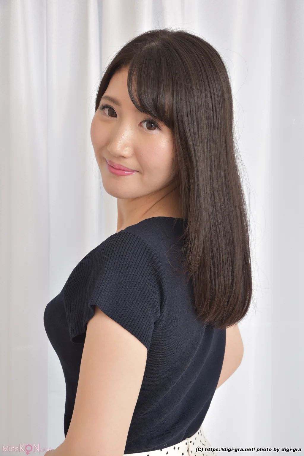 [JP] Makoto Minami (南真琴): [Digi-Gra] Photoset 01 – 05 (432 photos) – Page 5