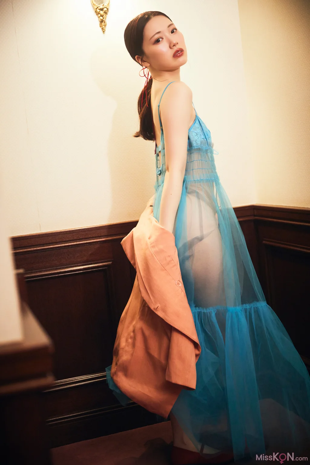 [JP] Mio Ishikawa (石川澪): FLASHデジタル写真集R 抱きしめたくなる。 (87 photos) – Page 2