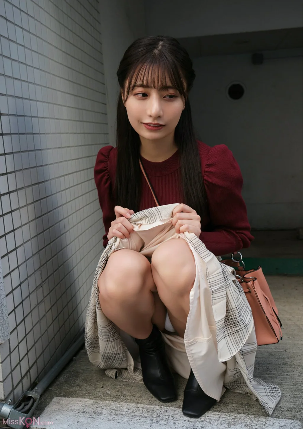 [JP] Yuka Suzuki (ユカ・スズキ): BUBKAデジタル写真集 「W-DAY on the floor」 (92 photos)