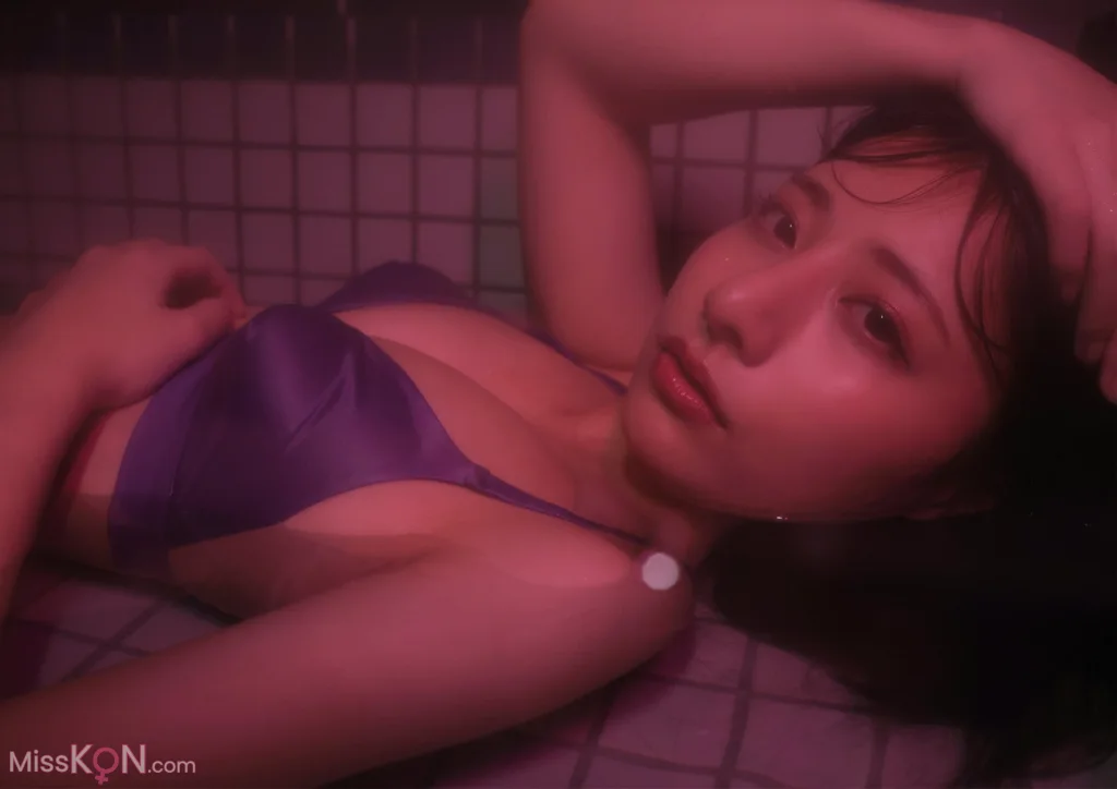 [JP] Yuka Suzuki (ユカ・スズキ): BUBKAデジタル写真集 「W-DAY on the floor」 (92 photos) – Page 5