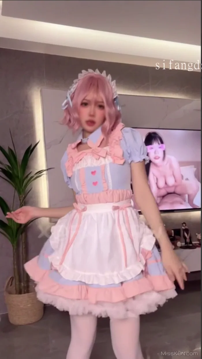 小仙云儿: 裸舞精灵 10月最新VIP群福利合集 (91 photos + 55 videos) – Page 3