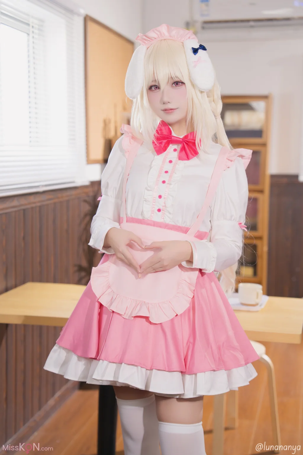 Coser@lunananya: 巧克甜恋 御园莓华 (22 photos)