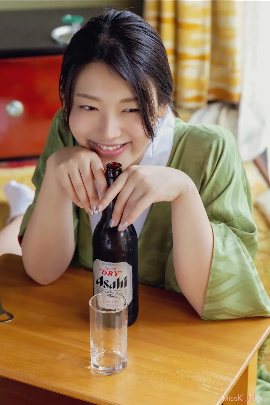 [JP] Fubuki Kei (風吹ケイ): FRIDAYデジタル写真集 女神の休息 Vol.1 あたしが最強やで 105センチのバスト編 (82 photos) – Page 4