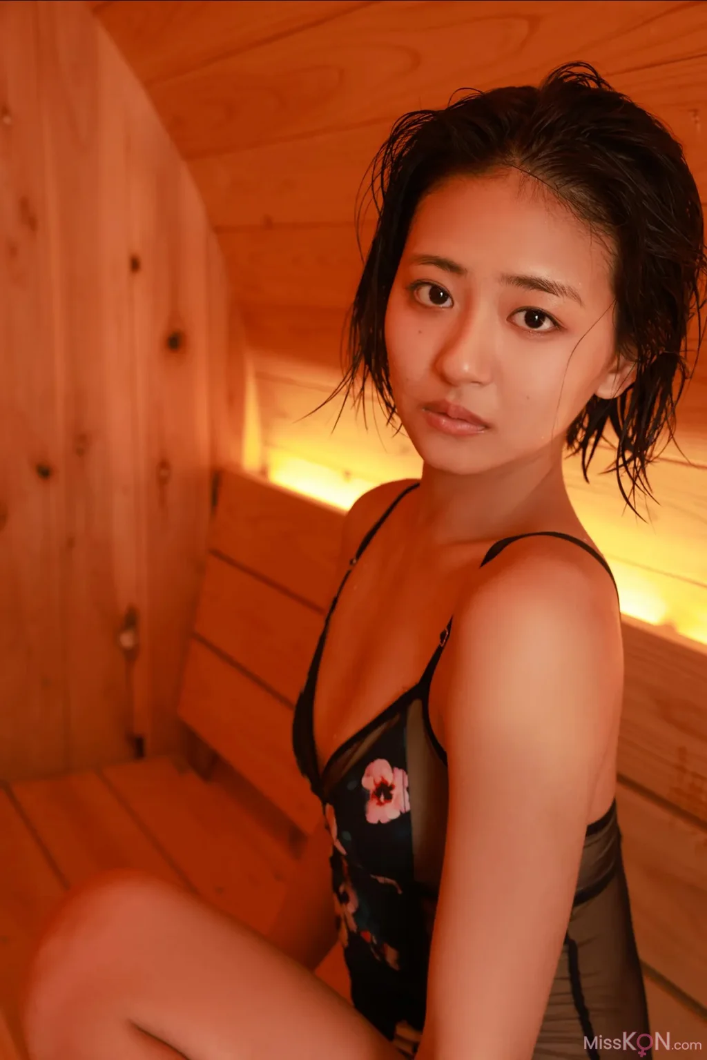[JP] Sumipon (すみぽん): FRIDAYデジタル写真集 LADY LUCK (66 photos) – Page 3