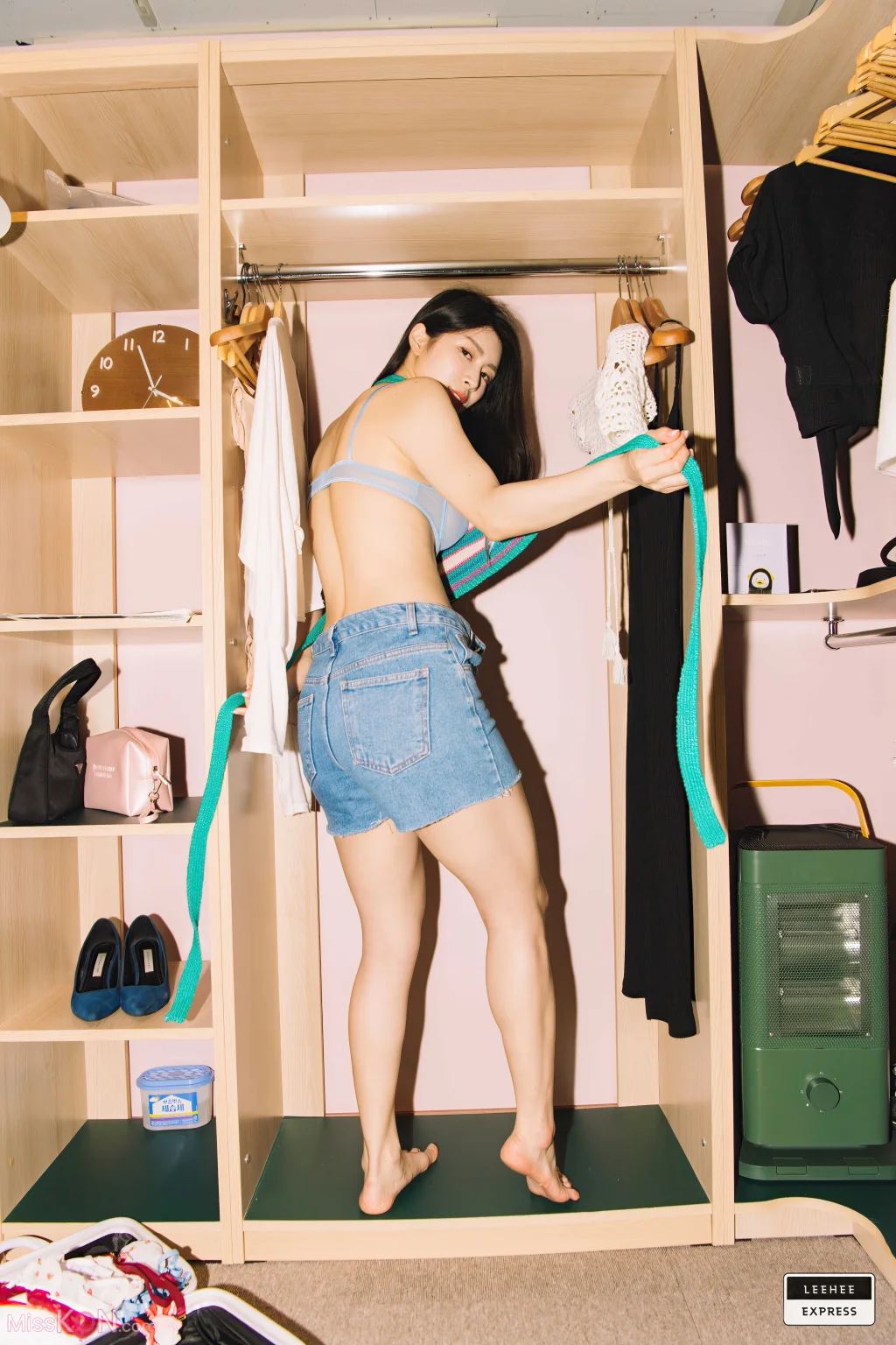 [LE] LEHC-151A: Min.E (민이) (63 photos) – Page 3