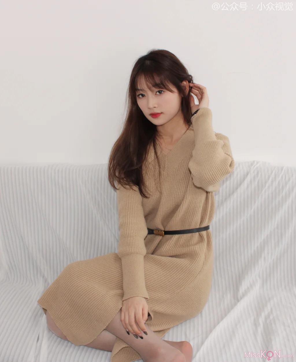 [小众视觉] No.002: 蓉蓉 (141 photos + 1 video)