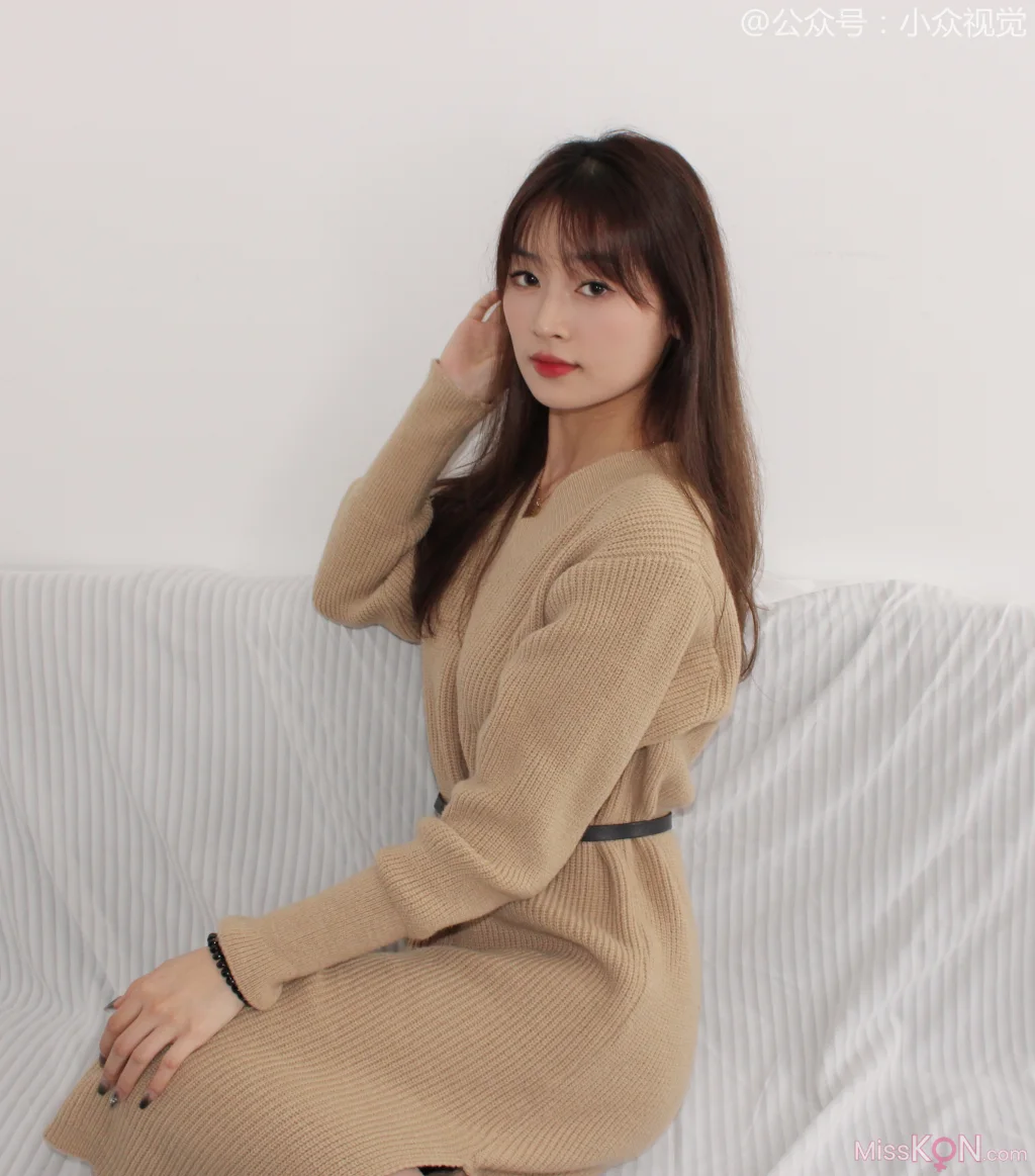 [小众视觉] No.002: 蓉蓉 (141 photos + 1 video)