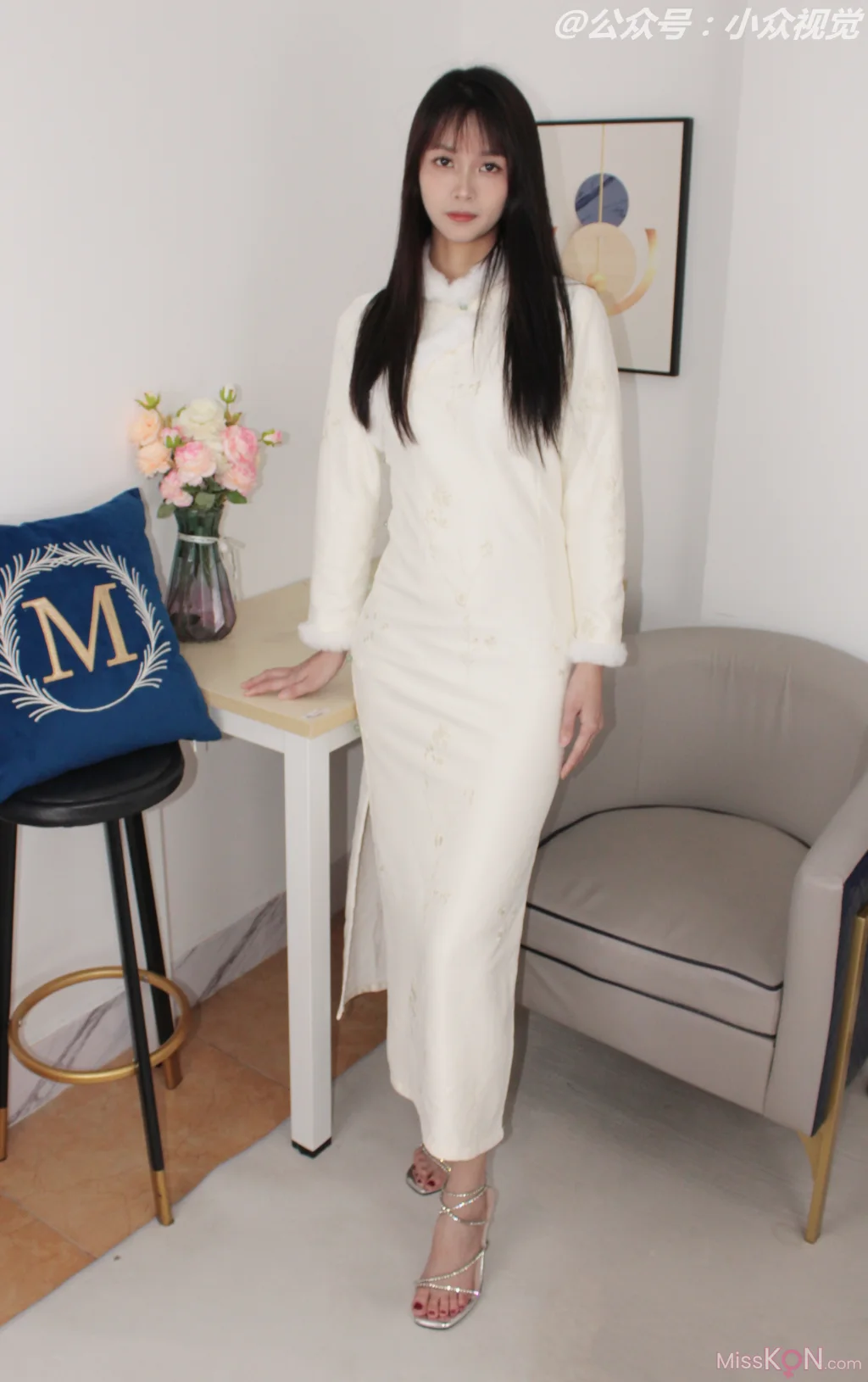 [小众视觉] No.003: 敏儿 (150 photos + 1 video)