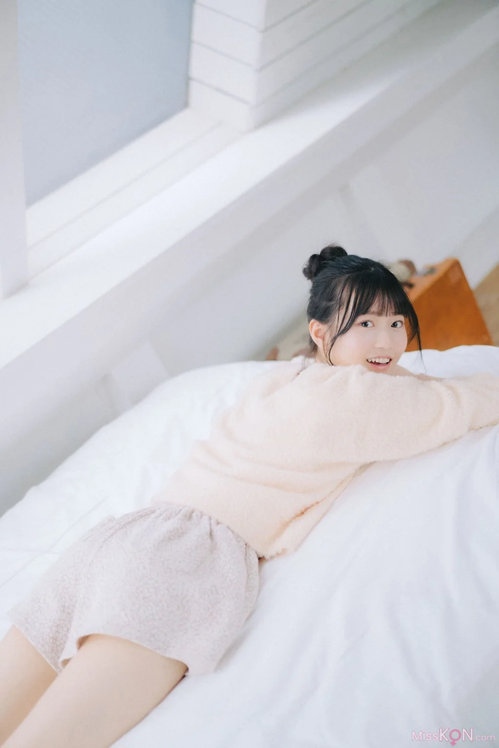 [JP] Azuki Yagi (八木愛月): Weekly Playboy Plus 2024.03.25 (36 photos + 2 videos)
